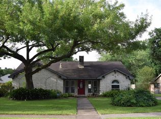 15313 Ashburton Dr, Houston, TX 77040