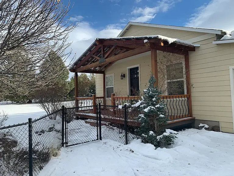 20235 Meadow Ln — Photo 13