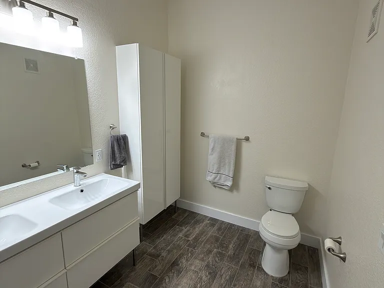 7525 E 1st Pl #1107 — Photo 6