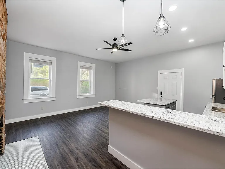 213 Mulberry St #1A — Photo 11