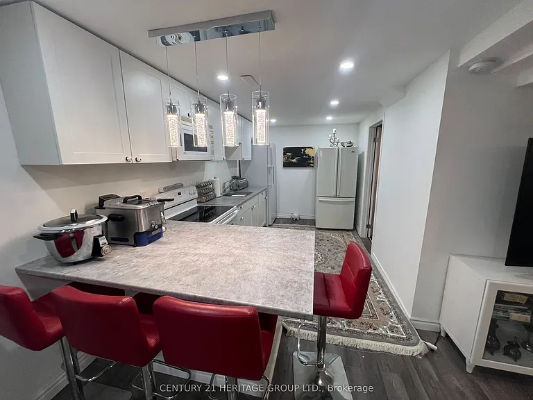 238 Glenway Cir #BASEMENT — Photo 7