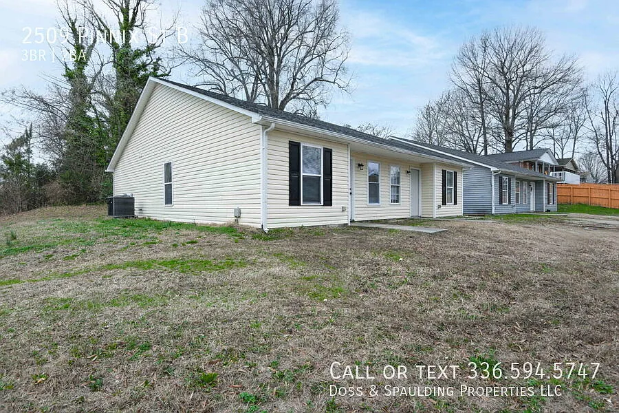 Building Photo - 2509 Pinnix St #B