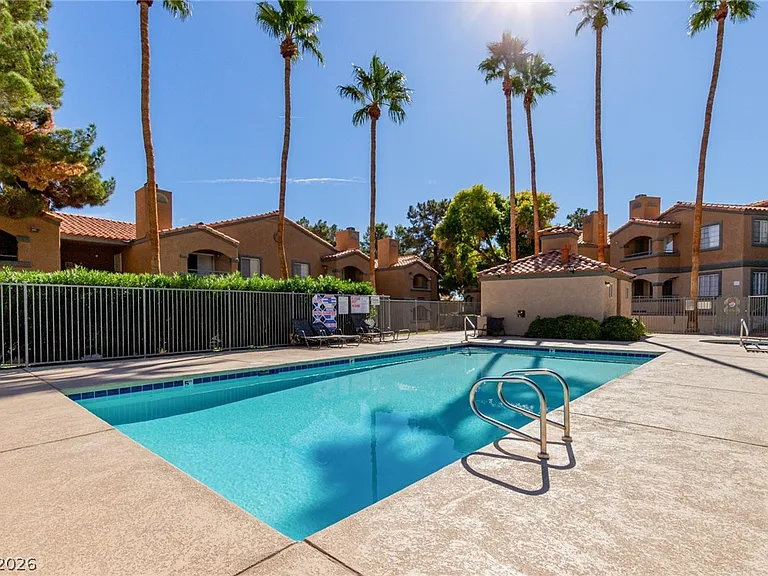 221 Mission Catalina Ln #101 — Photo 23