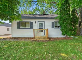 2717 W Heather Ave, Appleton, WI 54914