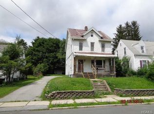 51 Sproat St, Middletown, NY 10940