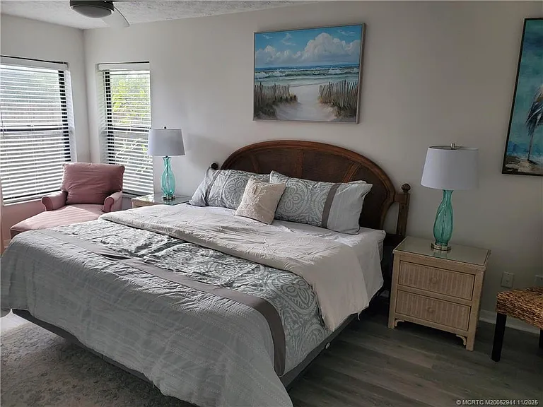 590 NE Lima Vias — Photo 28