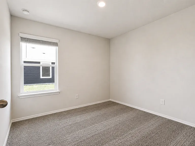 2913 Serenity Ln — Photo 14