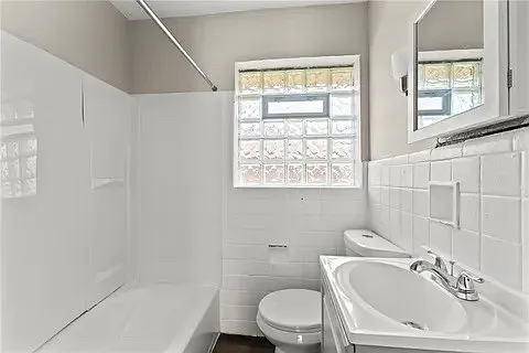 3558 Stanford Pl #4 — Photo 8