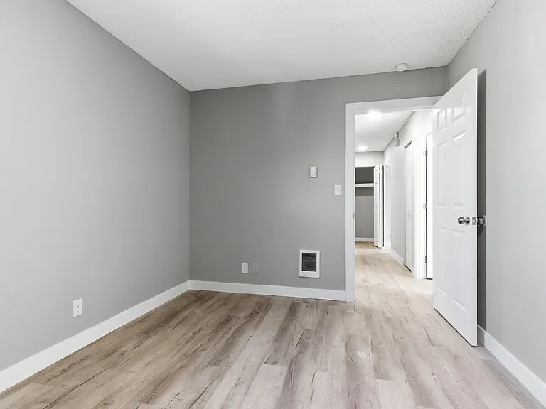 6625 N Standard St — Photo 4