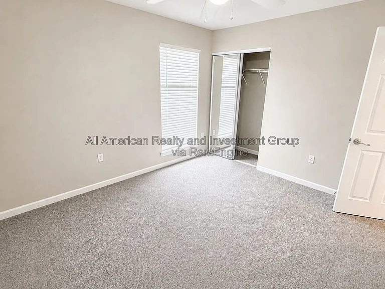 2271 Lewis St — Photo 8