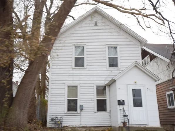 319 E Main St, Mankato, MN 56001