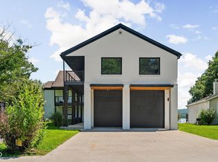7800 Lakewood Dr, Unionville, IN 47468