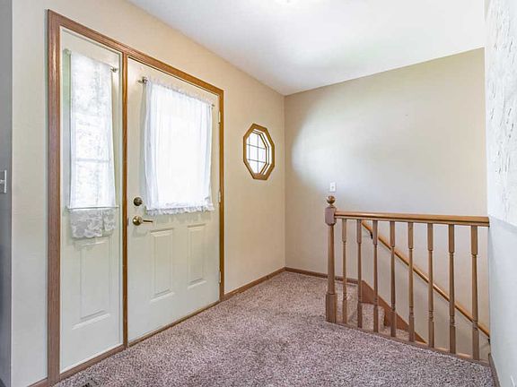 2nd image of 5039 N Mansfield Dr