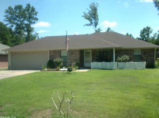 1202 Donna Dr, Redfield, AR 72132
