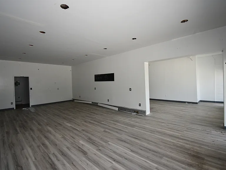 870 Violet Ave #8 — Photo 6