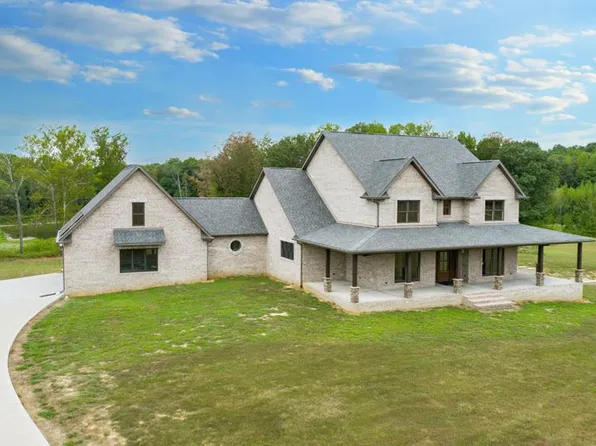 724 Porter Norwood Rd, Mansfield, TN 38236