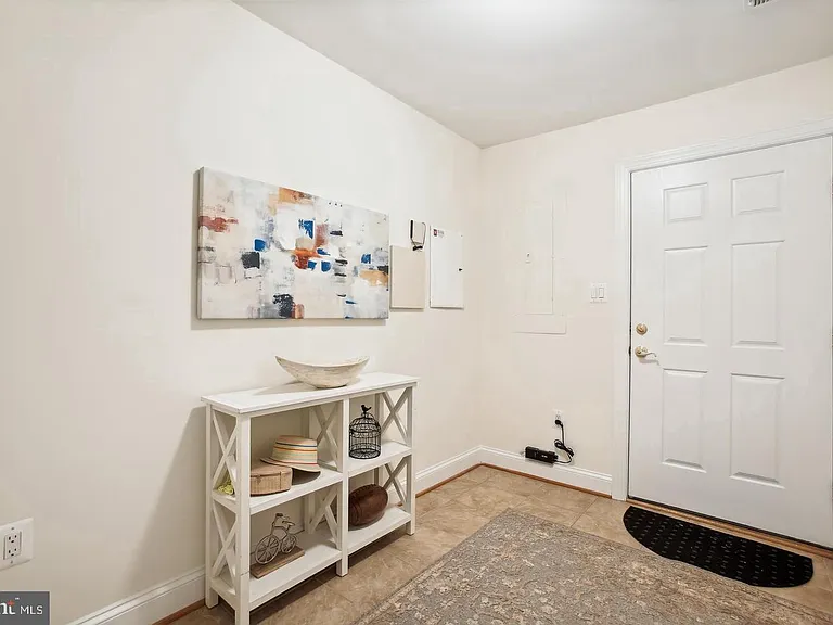 7022 Little Leaf Linden Ln — Photo 38