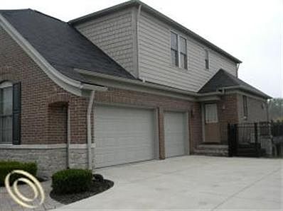 2nd image of 1692 Wyngate Dr