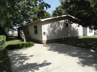 1025 N Ash St, Ponca City, OK 74601