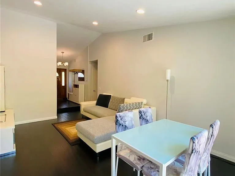1456 Winterwood Ln — Photo 20