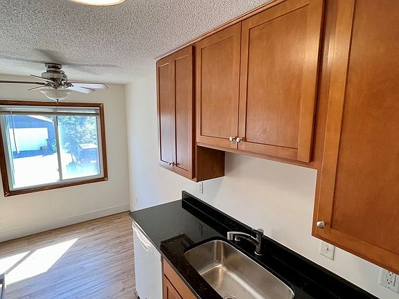 4th image of 3547 Grand Ave S #203
