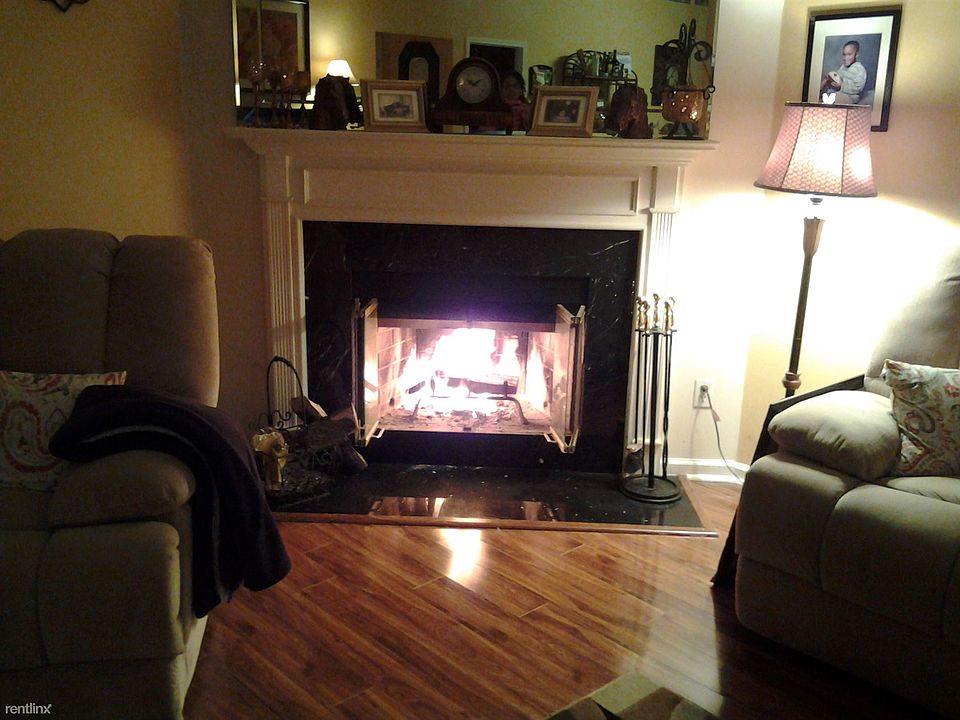 2nd image of 14035 Crestwick Dr W