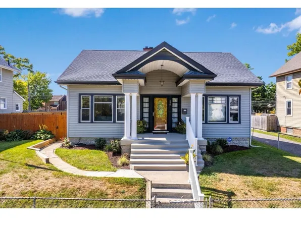 299 E Woodrow Ave, Columbus, OH 43207