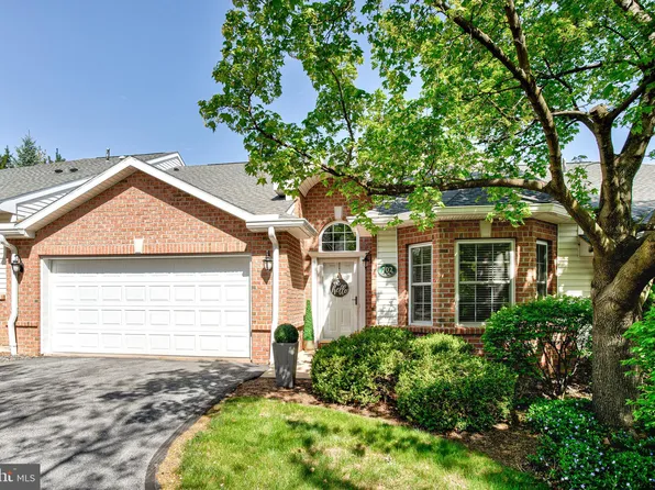 1632 Bristol Ave APT 702, State College, PA 16801