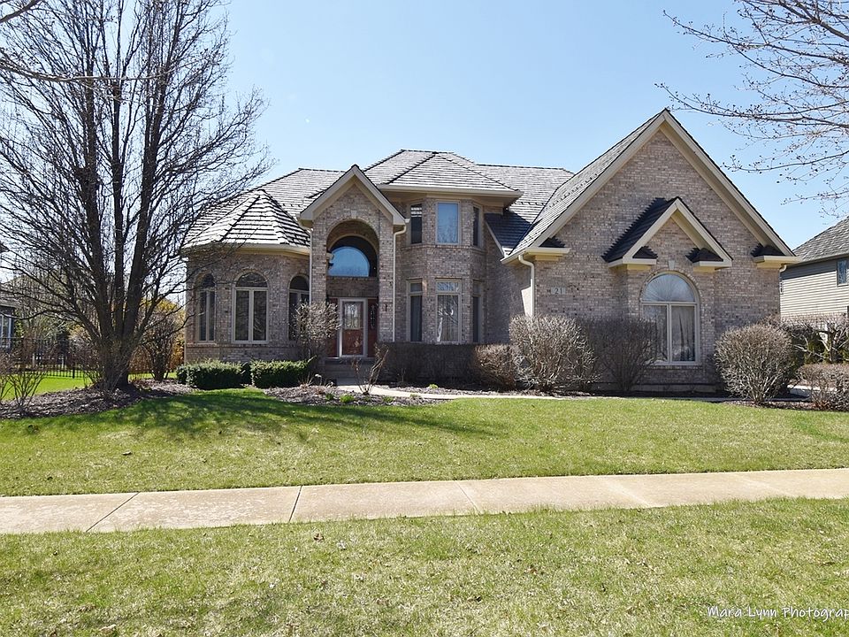 21 Persimmon Ln, South Elgin, IL 60177 | Zillow