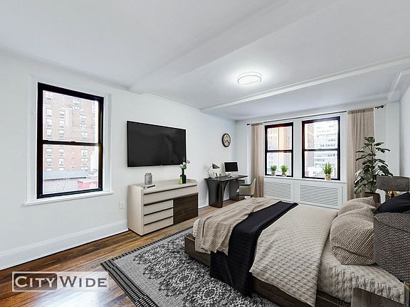 3rd image of 137 E 38th St #10P