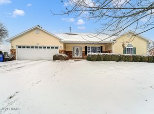 804 Cote Sans Dessein Rd, Fulton, MO 65251