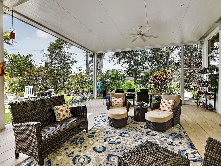 7843 Villa D Este Way — Photo 49
