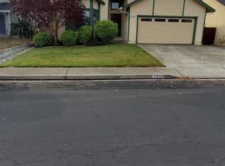 7515 Monet Pl, Rohnert Park, CA 94928