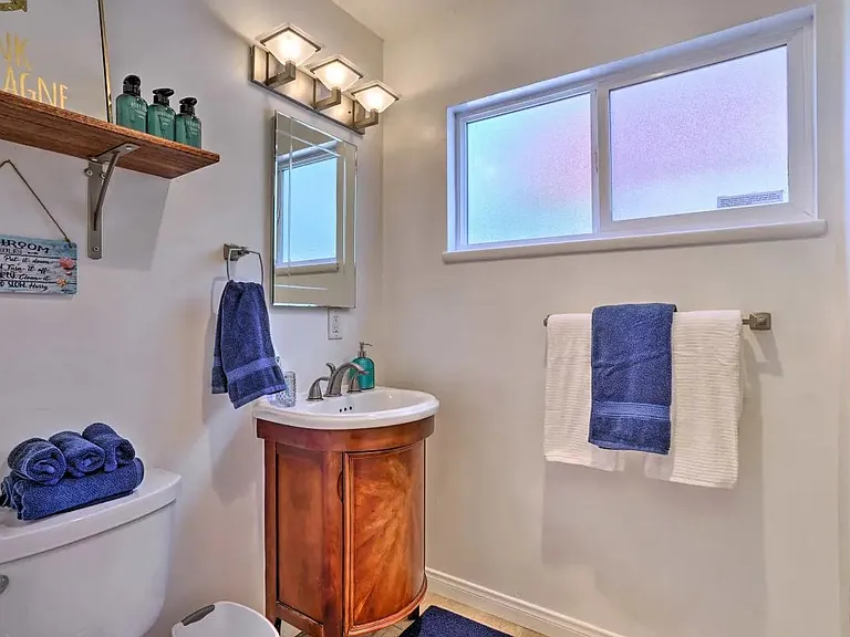 1570 N Coast Hwy #3 — Photo 8