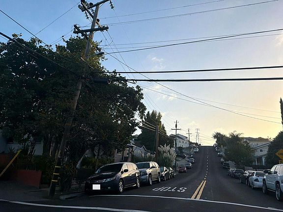 5th image of 826 4th St
