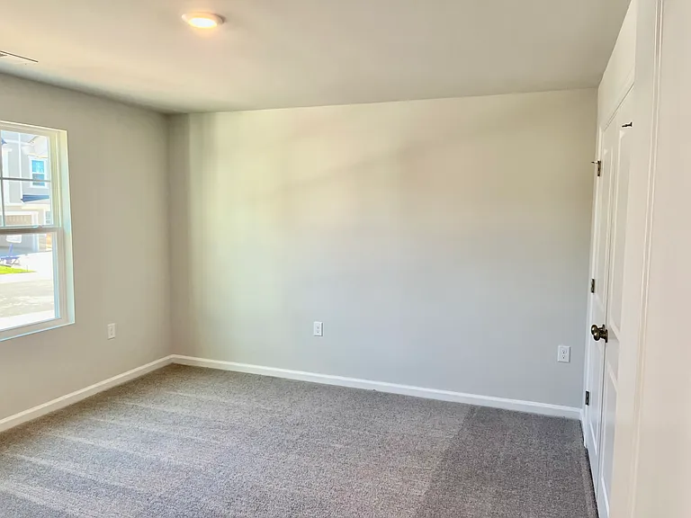 1009 Belloak Way — Photo 15