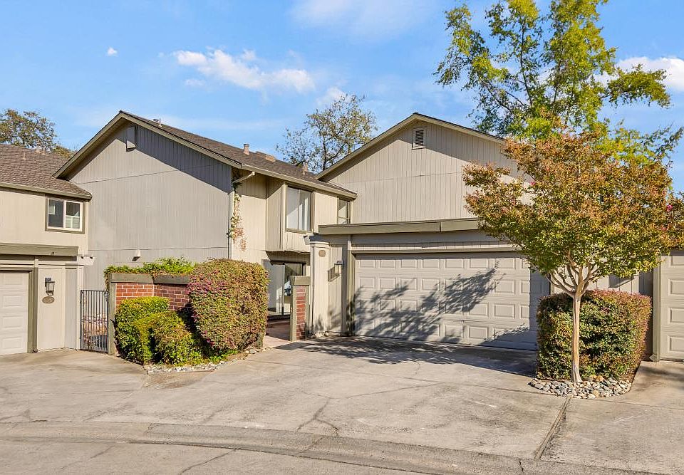 1st image of 8851 Bluff Ln