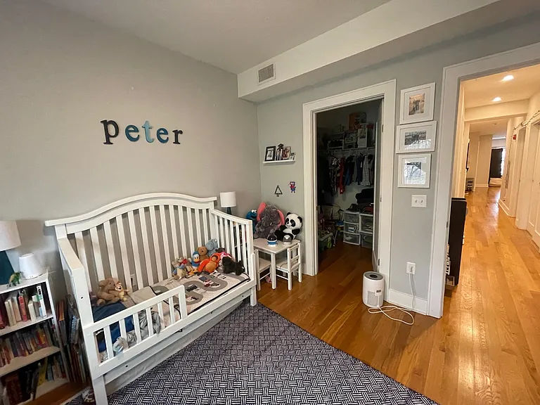 609 Monroe St #2 — Photo 37