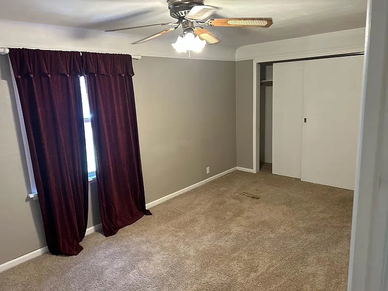 2607 W Lacrosse Ave — Photo 15