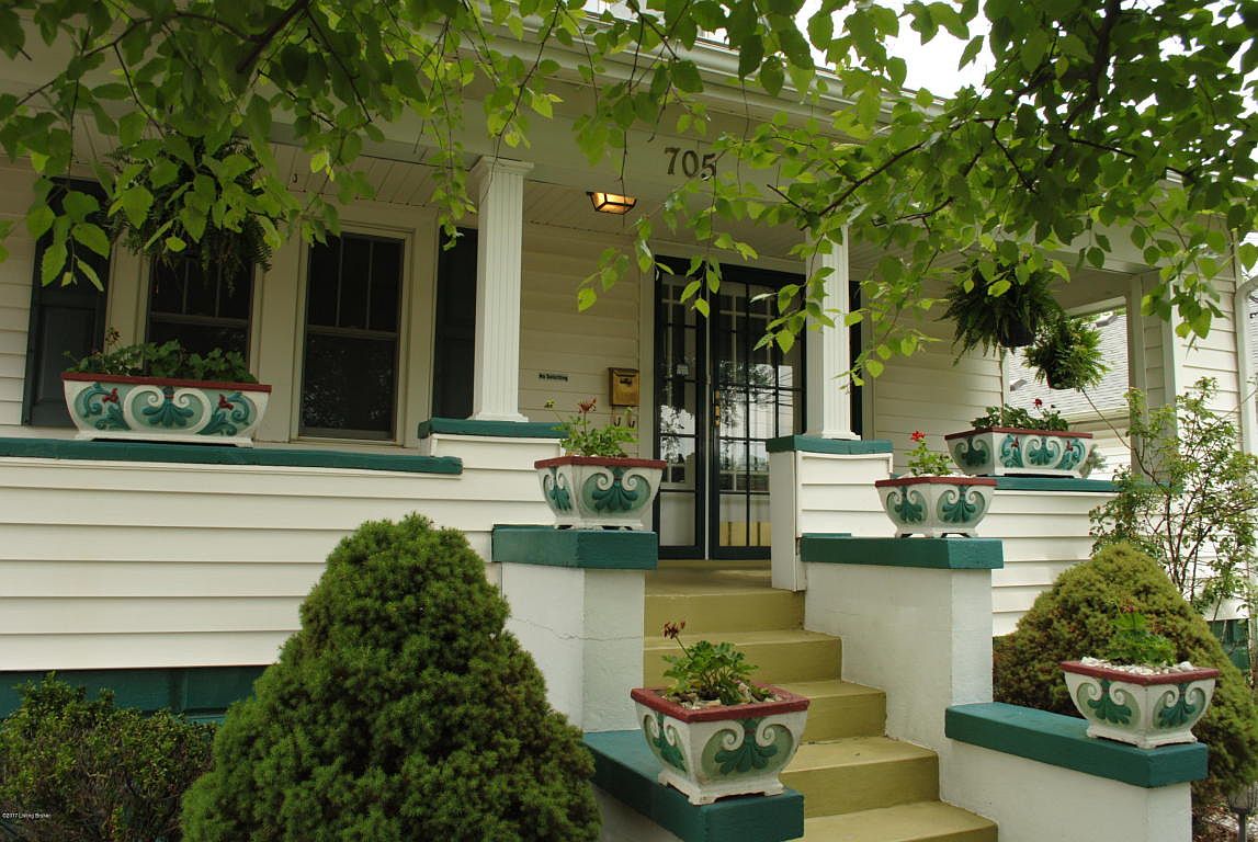705 Denmark St, Louisville, KY 40215 Zillow