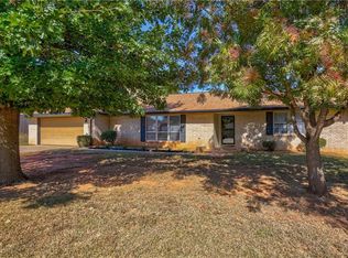 221 E 13th St, Edmond, OK 73034