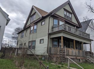 3345 N Vel R Phillips Ave, Milwaukee, WI 53212