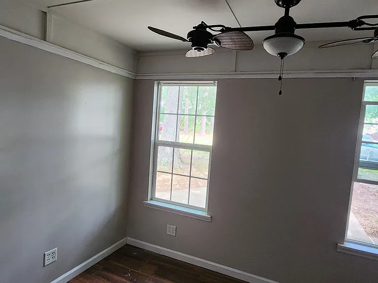 132 Pineview St — Photo 9
