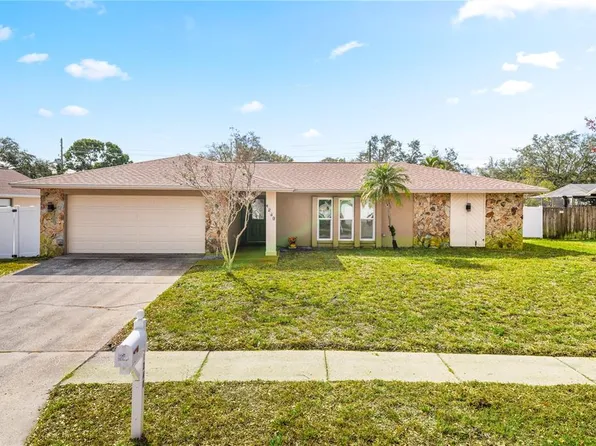 1240 Ridgegrove Dr S, Palm Harbor, FL 34683
