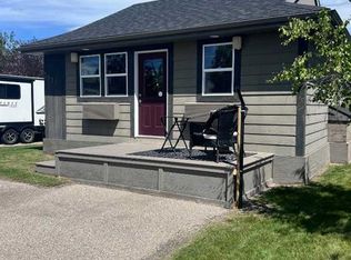 3011 S South Pine Lake Rd, Red Deer County, AB T0M1S0