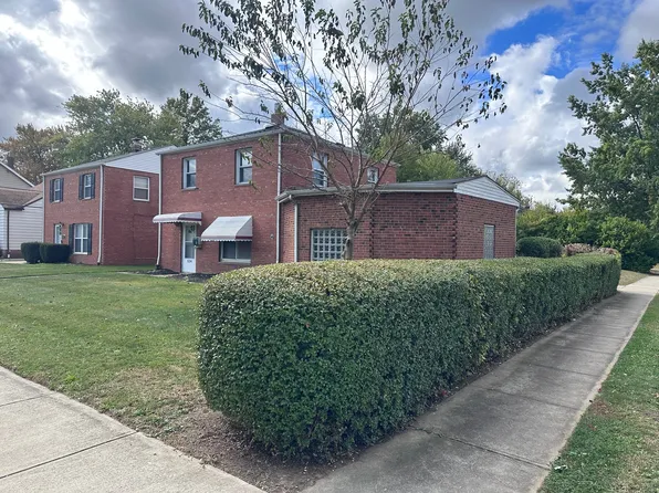 524 E 215th St, Euclid, OH 44123