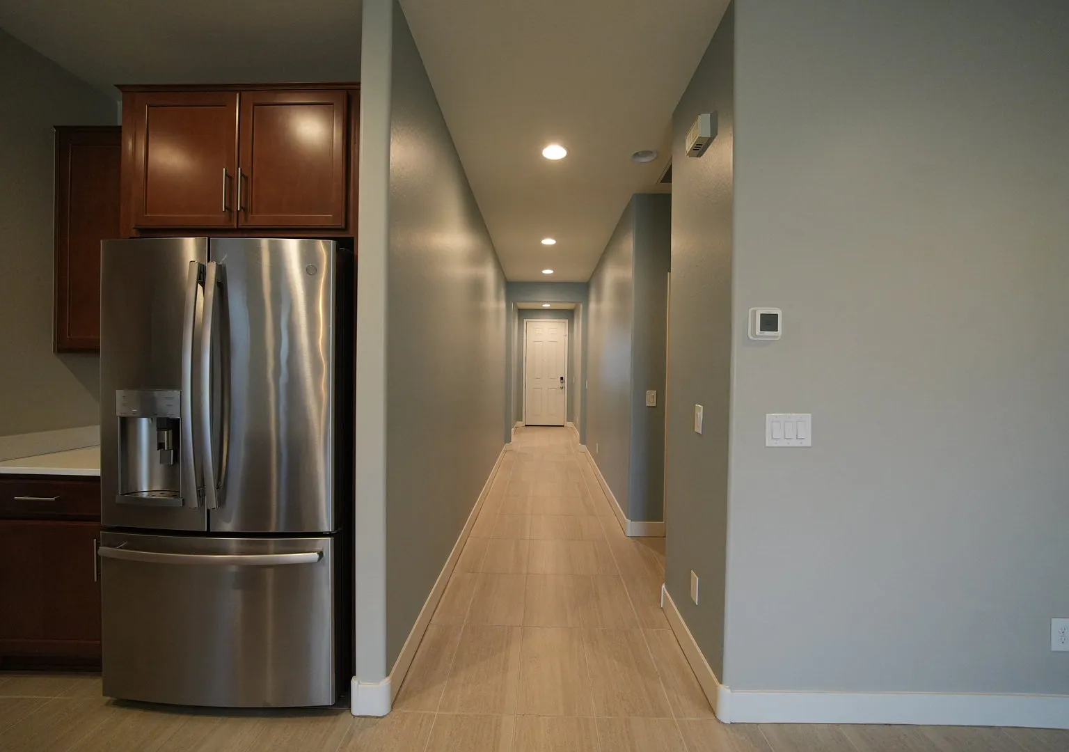 3 bed, 1660 sqft, $2,300 — Photo 4