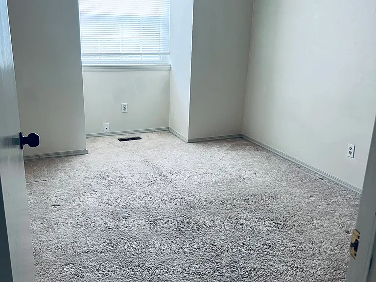 12717 NE 133rd Pl — Photo 7