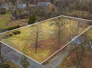 24818 Lois Ln, Southfield, MI 48075