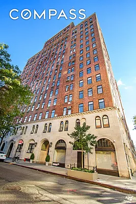 Sold by Compass | media 20